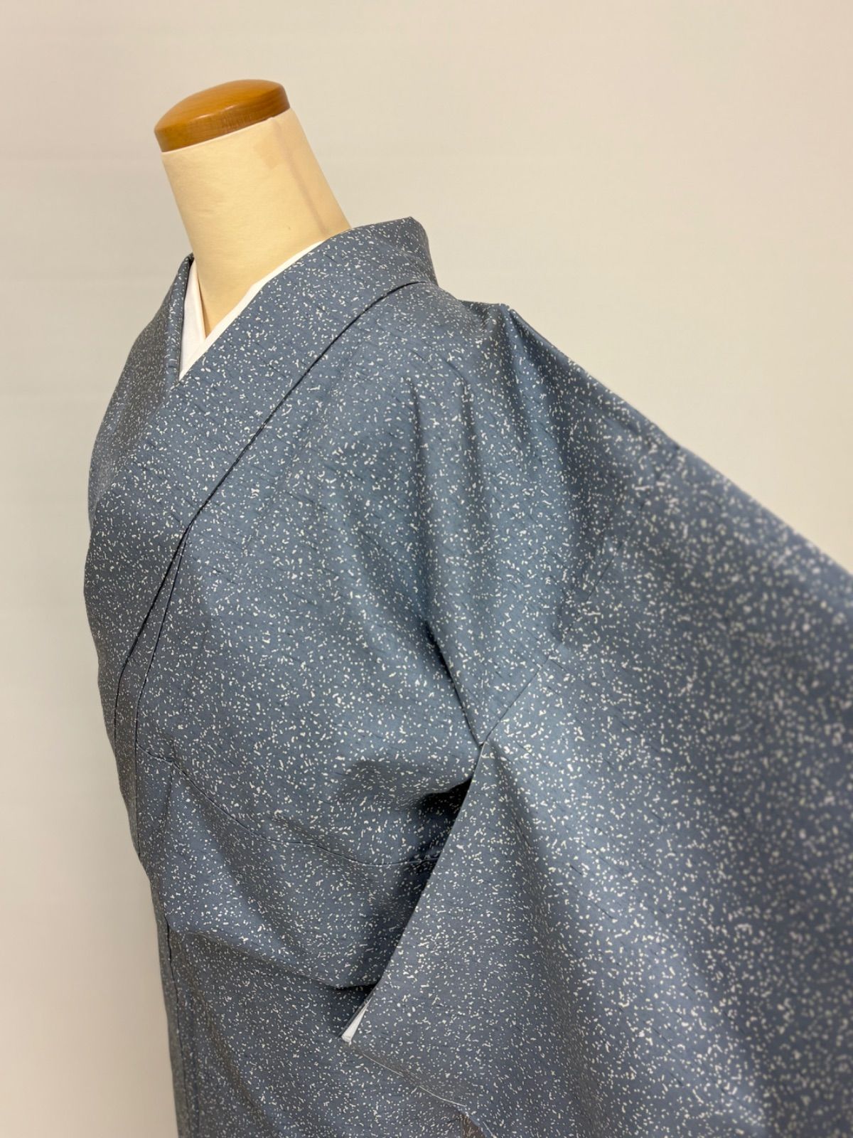 小袷 袷 霰文 たたき染め 上質