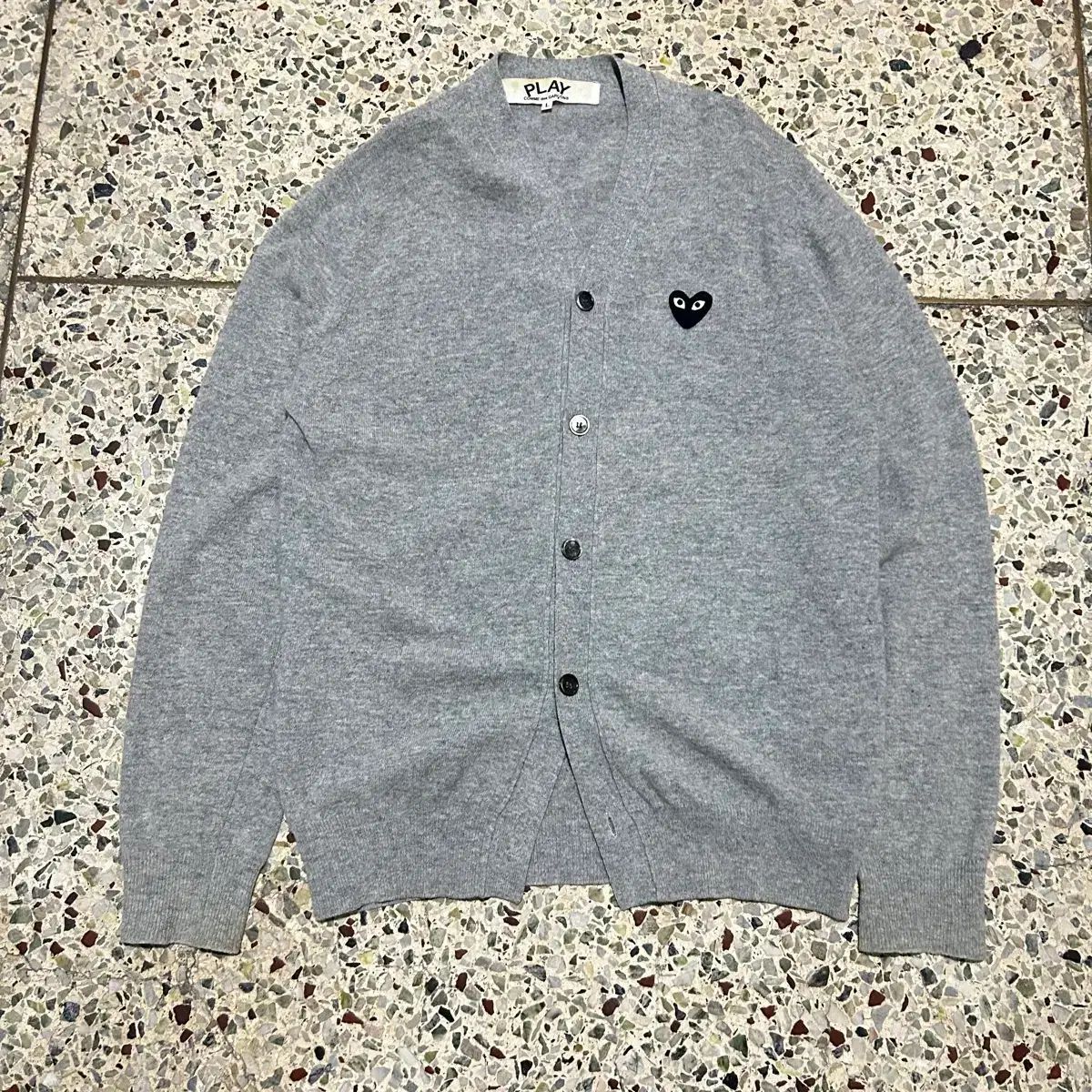 コム・デ・ギャルソン(comme des garcons) グレー カーディガン