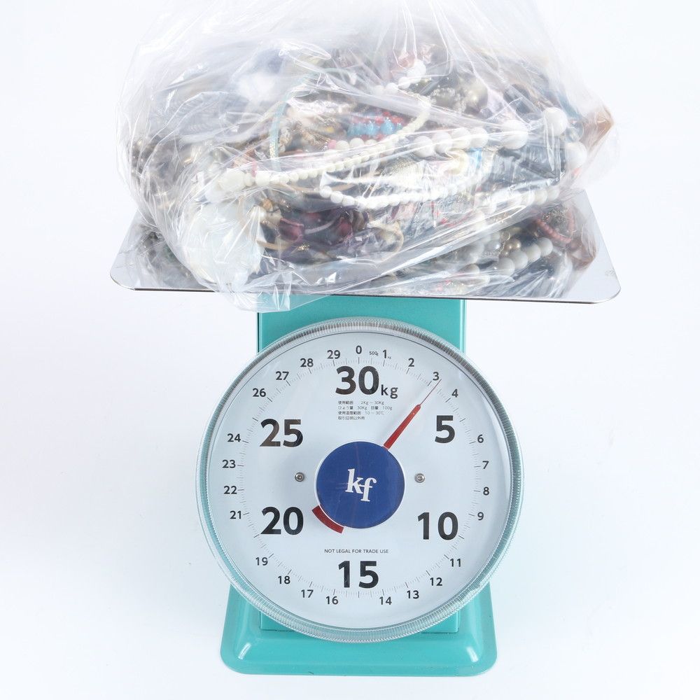 アクセサリー 大量 まとめ 総重量 約 3.2kg ジュエリー ペンダント ゴールド シルバー バレッタ ネックレス レディース EEE DZ4-1【中古】