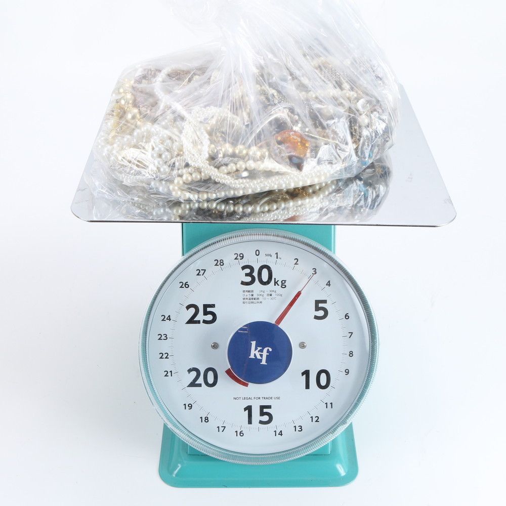 アクセサリー 大量 まとめ 総重量 約 3kg ジュエリー ペンダント ゴールド シルバー バレッタ ネックレス レディース EEE DZ3-8【中古】