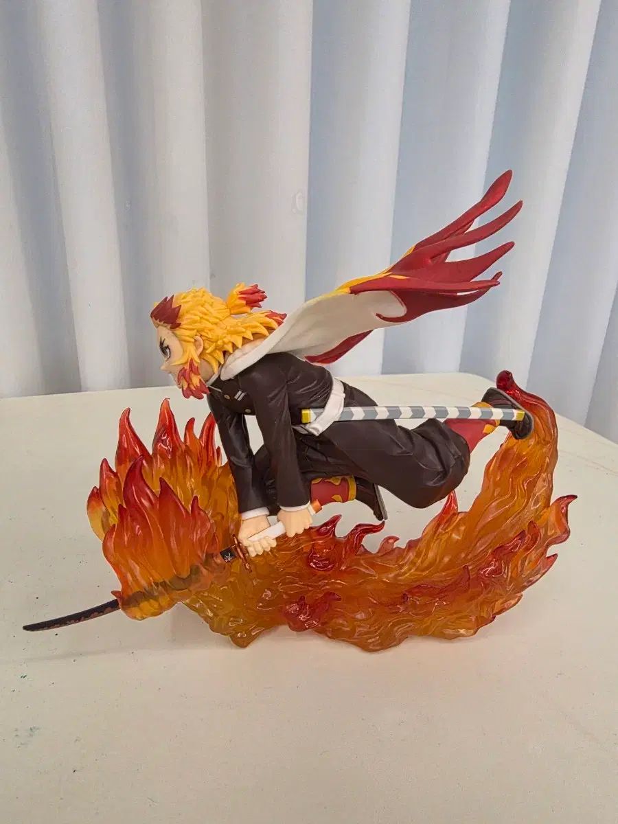 鬼滅の刃 煉獄 バイブレーション フィギュア
