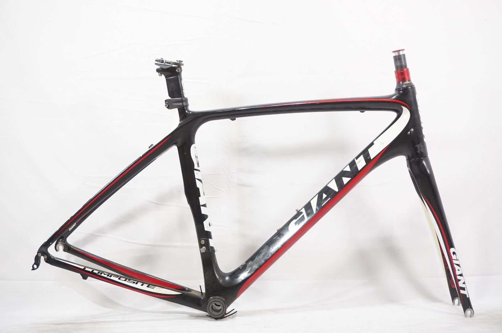 ジャンク GIANT 「ジャイアント」 DEFY COMPOSITE2 2012年モデル フレームセット / バイチャリAKIBA店