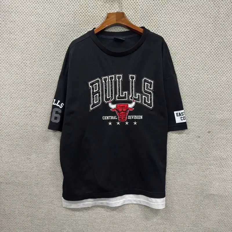 NBA Chicago Bulls（シカゴ・ブルズ）機能性 半袖Tシャツ L D01000