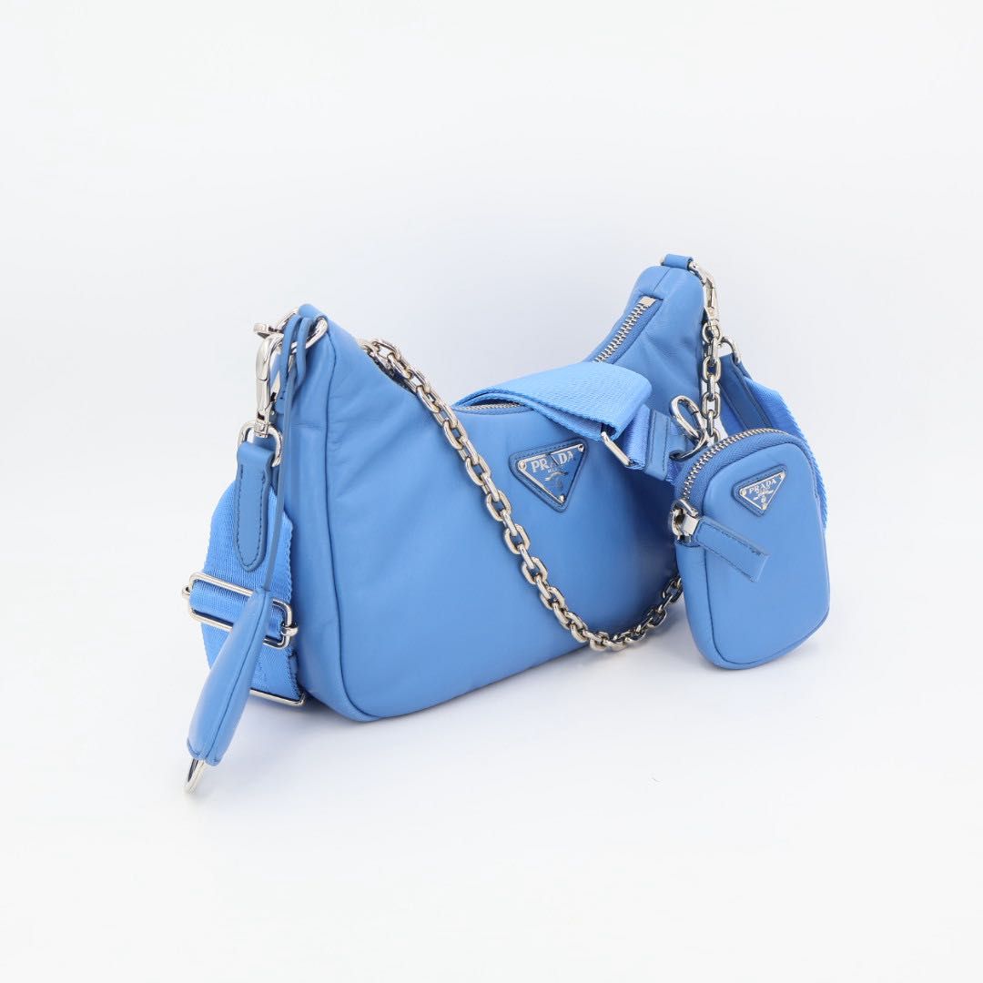 ブルガリ BVLGARI ブルー パッド入りナッパレザー リエディション ショルダーバッグ