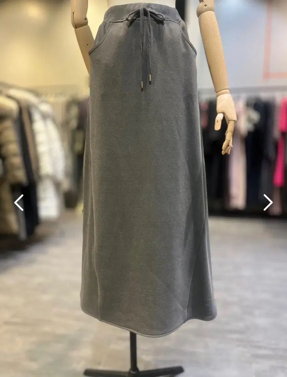 シスレー ウエスト紐 ロング丈スカート 55 ほぼ新品