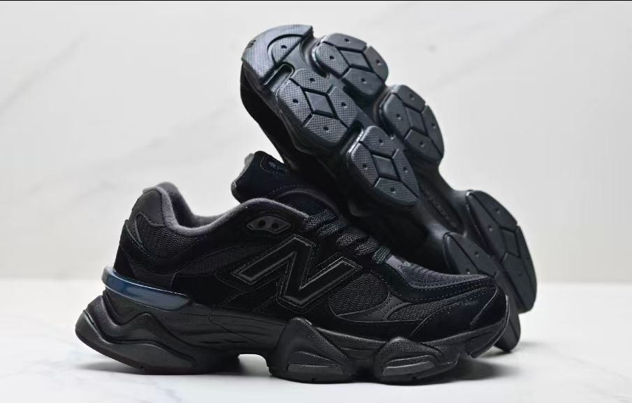 新品未使用 New Balance 9060 トリプルブラック U9060ZGE オール