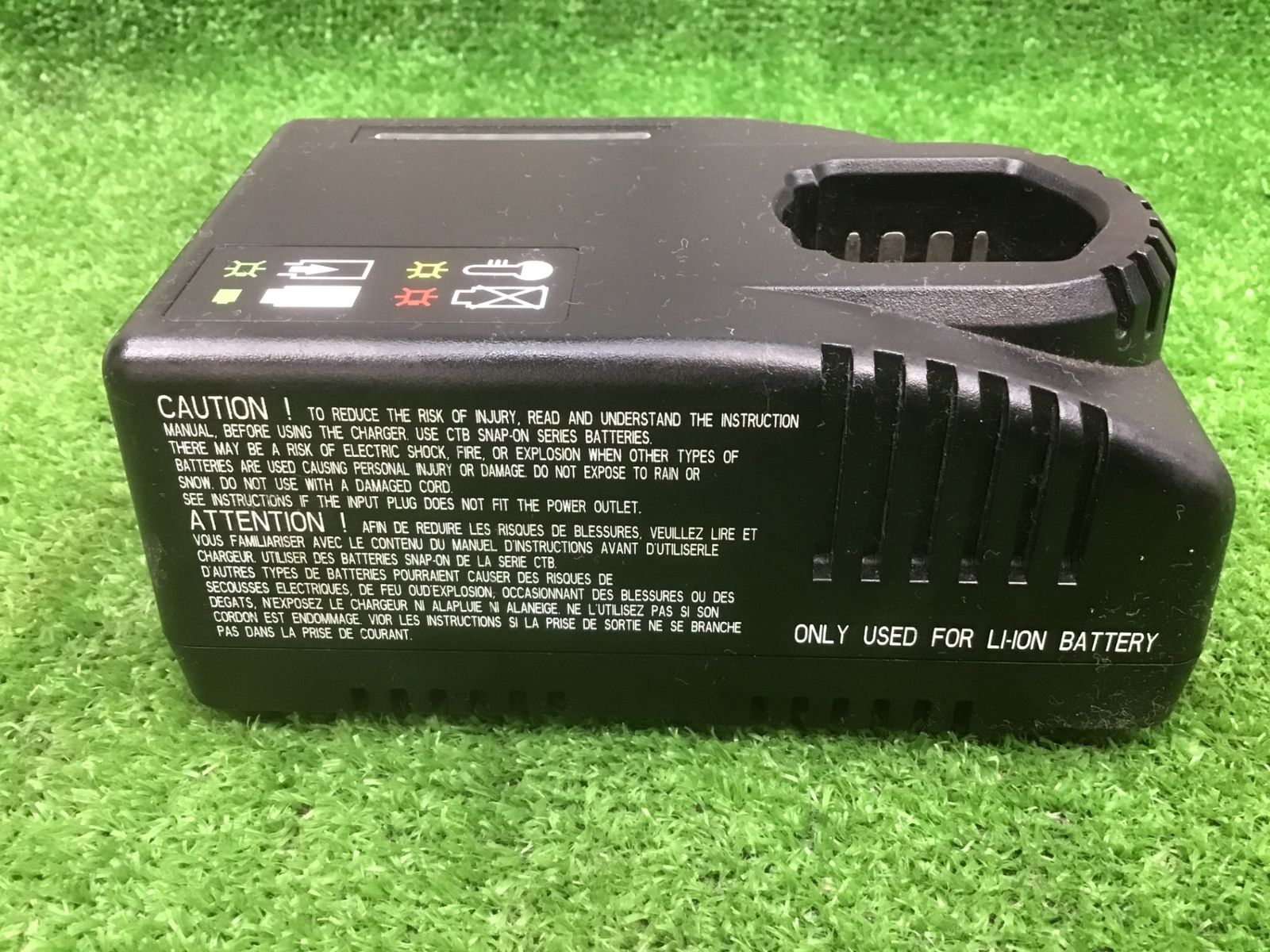 【中古動作品】Snap-on(スナップオン) 　14.4v充電器 ACアダプター CTC772A♪アクトツール富山店♪BR