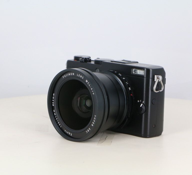 [중고] (후지필름) 후지필름 X70 블랙+WCL-X70