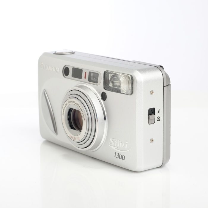 【中古】(フジフイルム) FUJIFILM Silvi 1300 シルバー