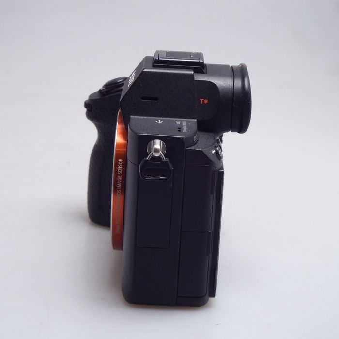 【中古】(ソニー) SONY ILCE-7RM3 α7R III ボデイ 海外仕様(アジア向ケ) 中古】(ソニー) SONY ILCE-7RM3 α7R III ボデイ 海外仕様(アジア向ケ