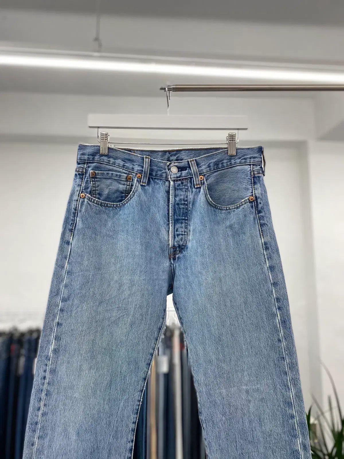 Levis501 ストレートフィット 00s 30サイズ a5029