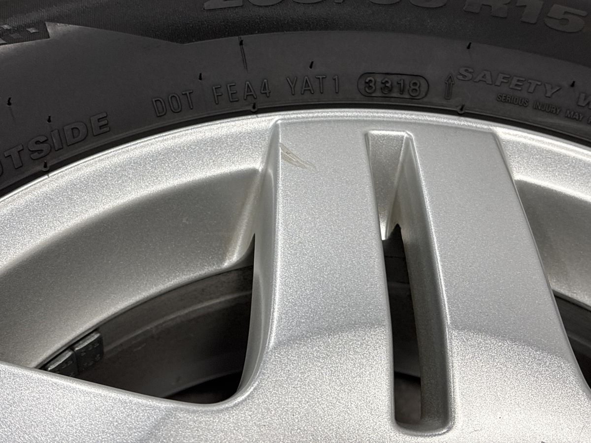 【正規品】フォルクスワーゲン 1J ゴルフ4 純正 15in 6J +38 PCD100 クムホ WinterCRAFT ICE wi61 205/65R15 品番：1J0601025Q VW T-CROSS