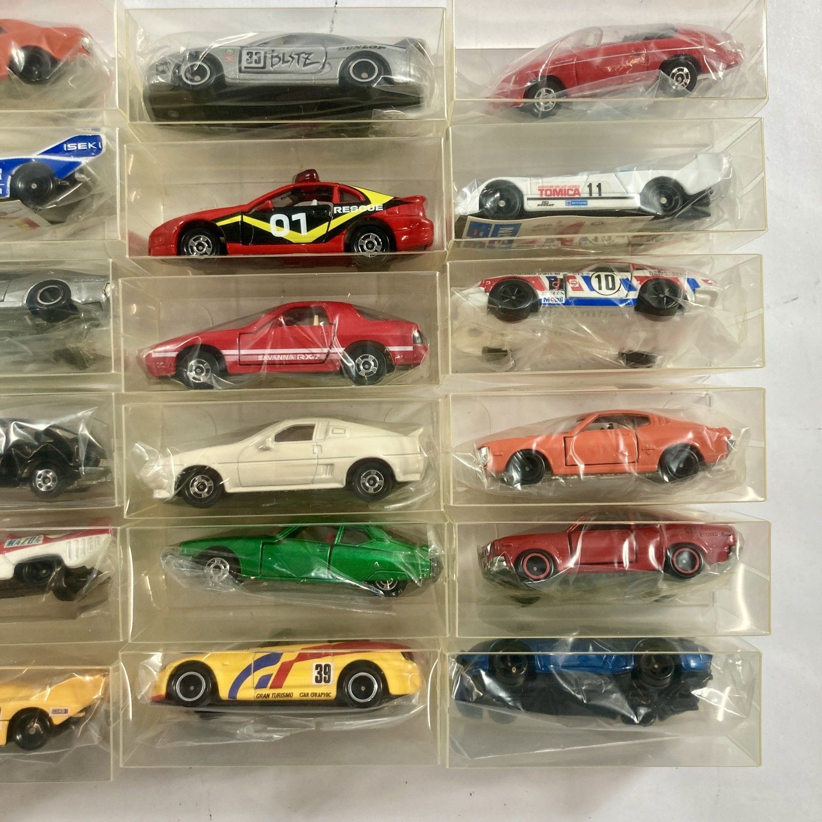 ★ 希少 TOMICA トミカ レア ミニカー ヴィンテージ 未使用 24点 まとめ マクラーレン スカイライン ポルシェ956 フェアレディ など 現状品 ★ 希少 TOMICA トミカ レア ミニカー ヴィンテージ 未使用 24点 まとめ マクラーレン スカイライン ポルシェ956 フェアレディ など 現状品