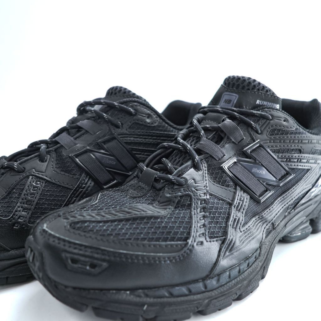 NEW BALANCE トリプルブラック 1906U Triple Black M1906NJ スニーカー