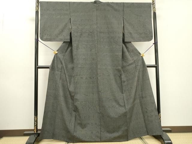 平和屋着物▽本塩沢 単衣 110亀甲 横段幾何学文 黒地 正絹 逸品 DABD5932fe 平和屋着物▽本塩沢 単衣 110亀甲 横段幾何学文 黒地 正絹 逸品 DABD5932fe