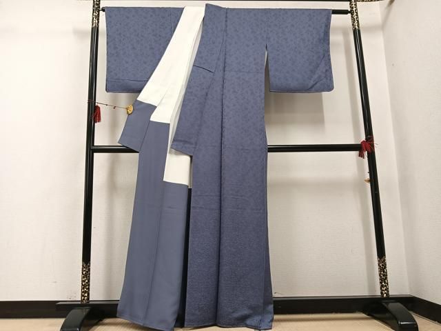 平和屋着物●上質な色無地 草花地紋 紫鼠色 正絹 逸品 未使用 AABI2971ph 平和屋着物●上質な色無地 草花地紋 紫鼠色 正絹 逸品 未使用 AABI2971ph
