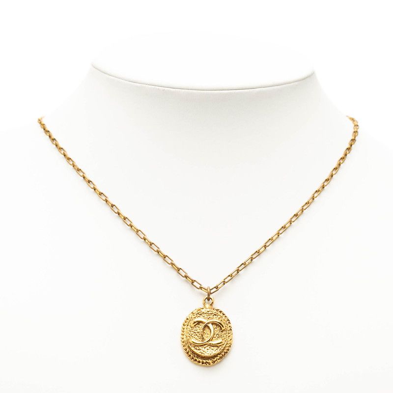 シャネル ココマーク オーバル チェーン ペンダント ネックレス ゴールド メッキ レディース CHANEL【1-0266599】 シャネル ココマーク オーバル チェーン ペンダント ネックレス ゴールド メッキ レディース CHANEL【1-0266599】