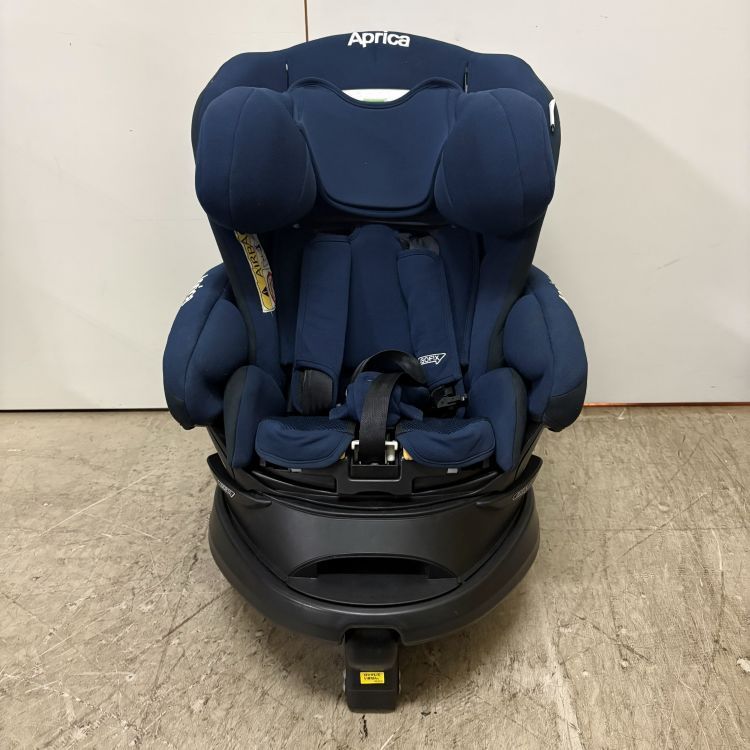 【中古品】Aprica チャイルドシート ディアターンプラス IOSFIX 〓