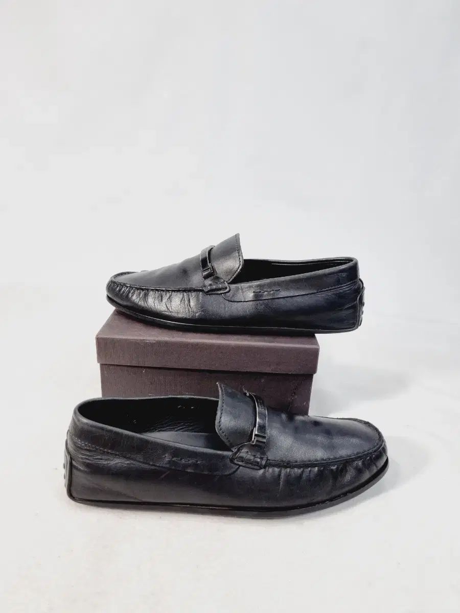 TOD'S トッズ ローファー ブラック メンズ 7 5(265 )