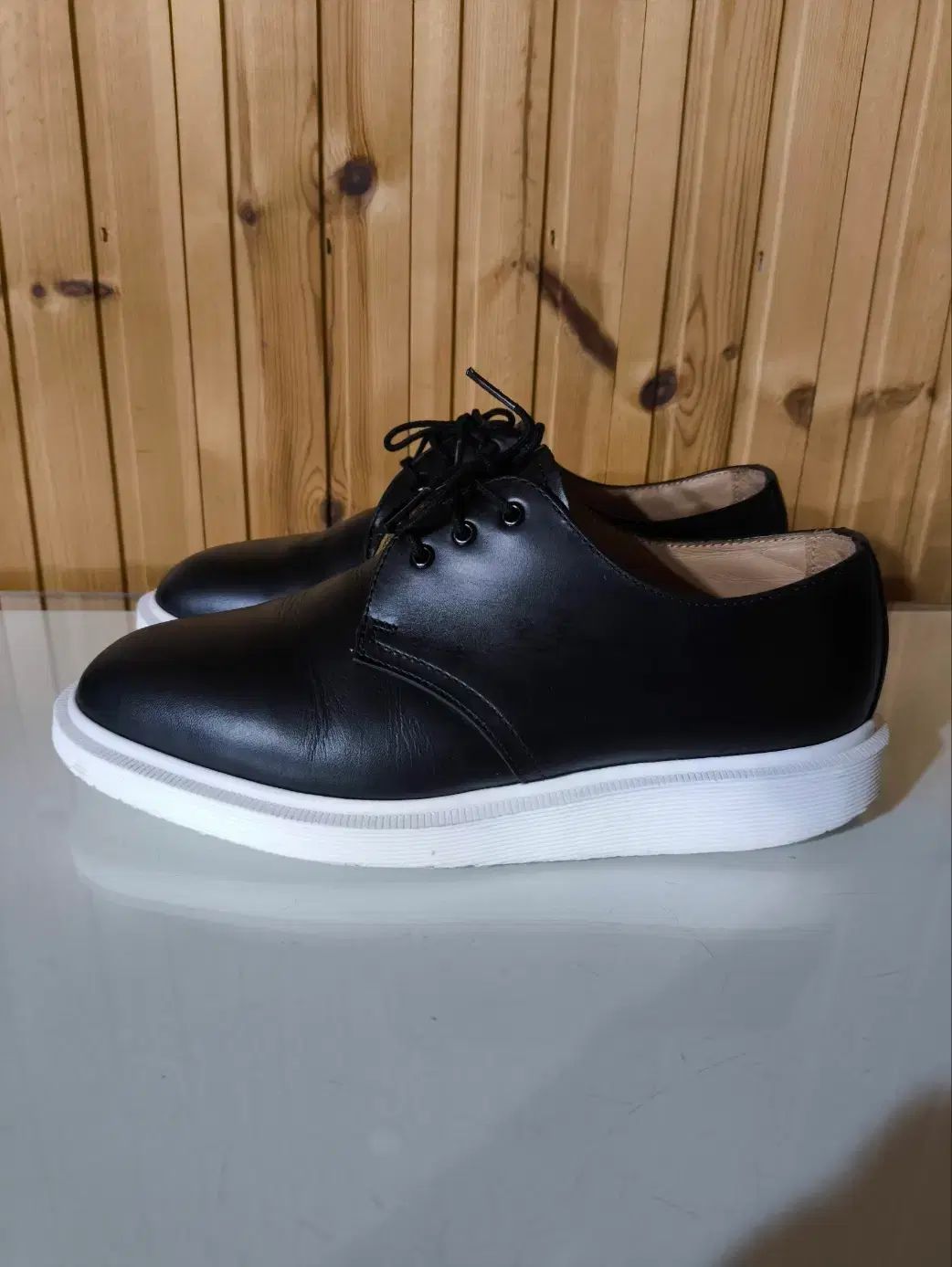 250mm uk6 DR. MARTENS ドクターマーチン トリアーノ Oxford（オックスフォード） スニーカー