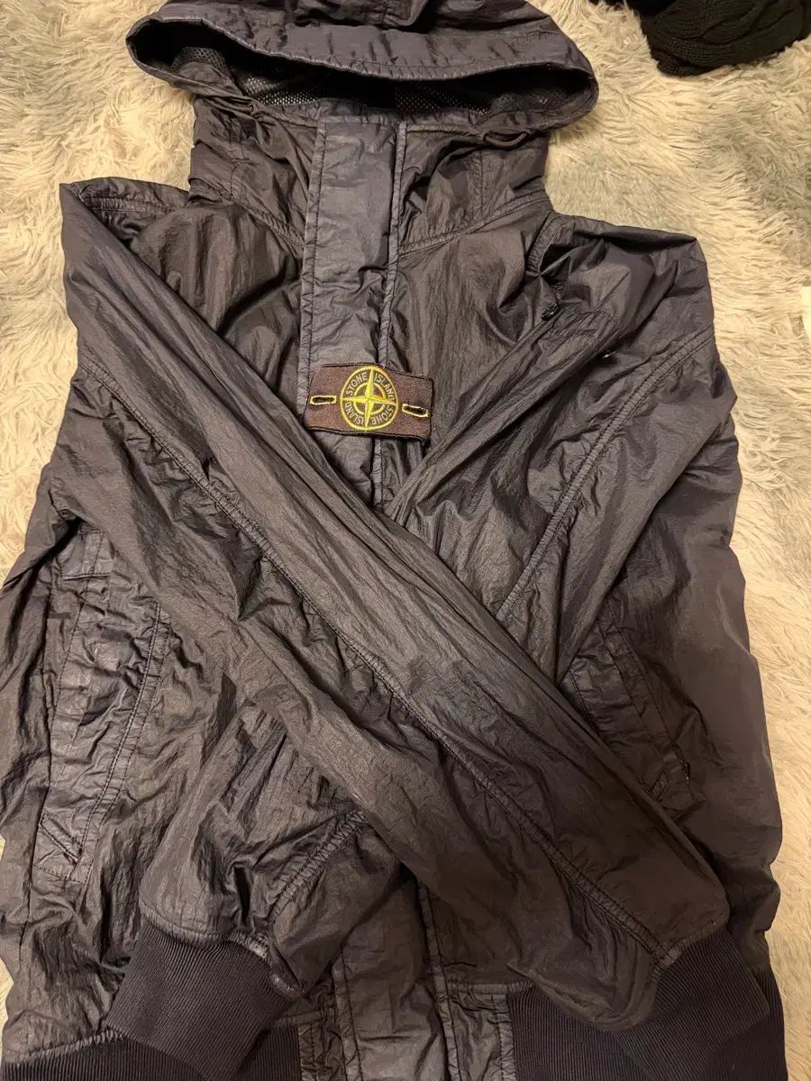 STONE ISLAND ストーンアイランド ネイビー フード ウィンドブレーカー ジャケット