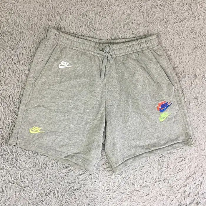 ナイキ ハーフパンツ ウエストゴム 31インチ