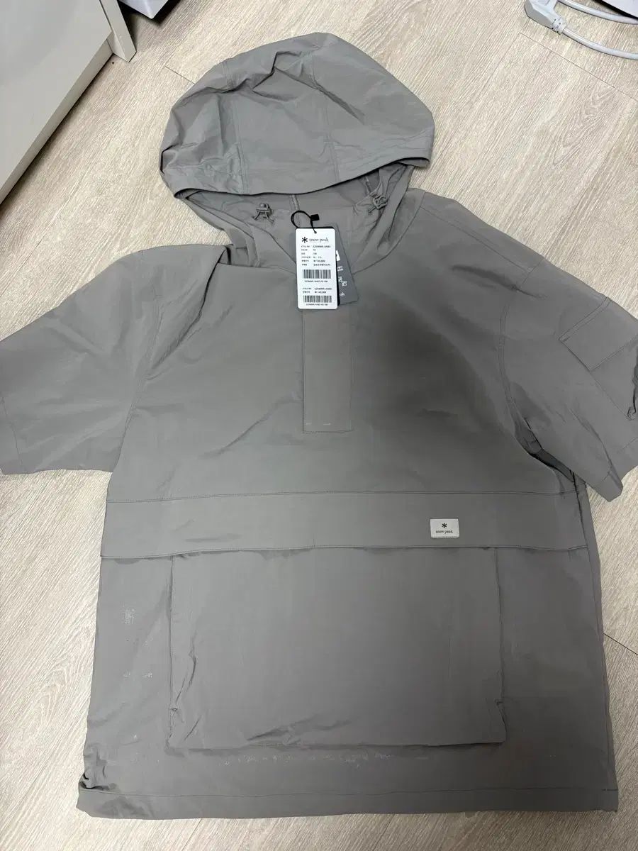 Snow Peak（スノーピーク）半袖 Anorak（アノラック）ウィンドブレーカー