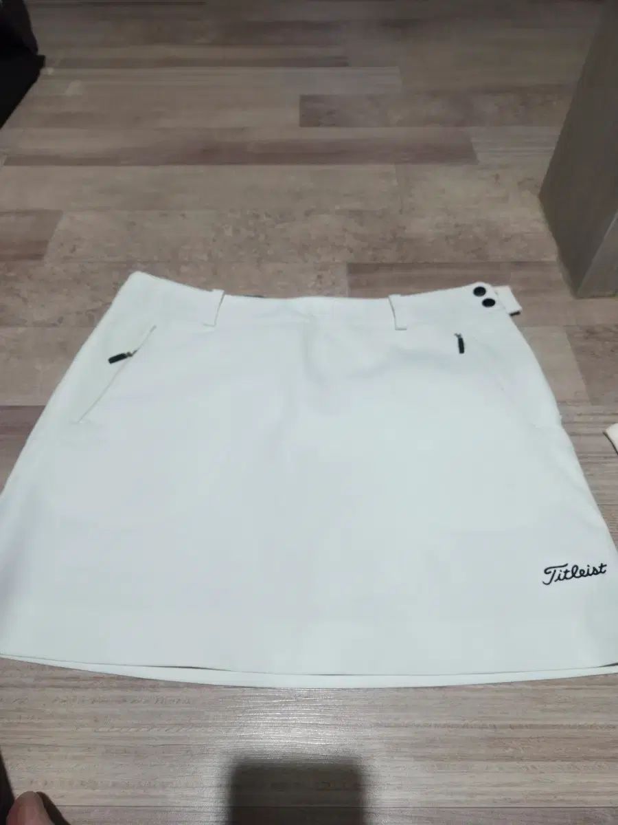Titleist(タイトリスト) レディース ゴルフ スカート 白