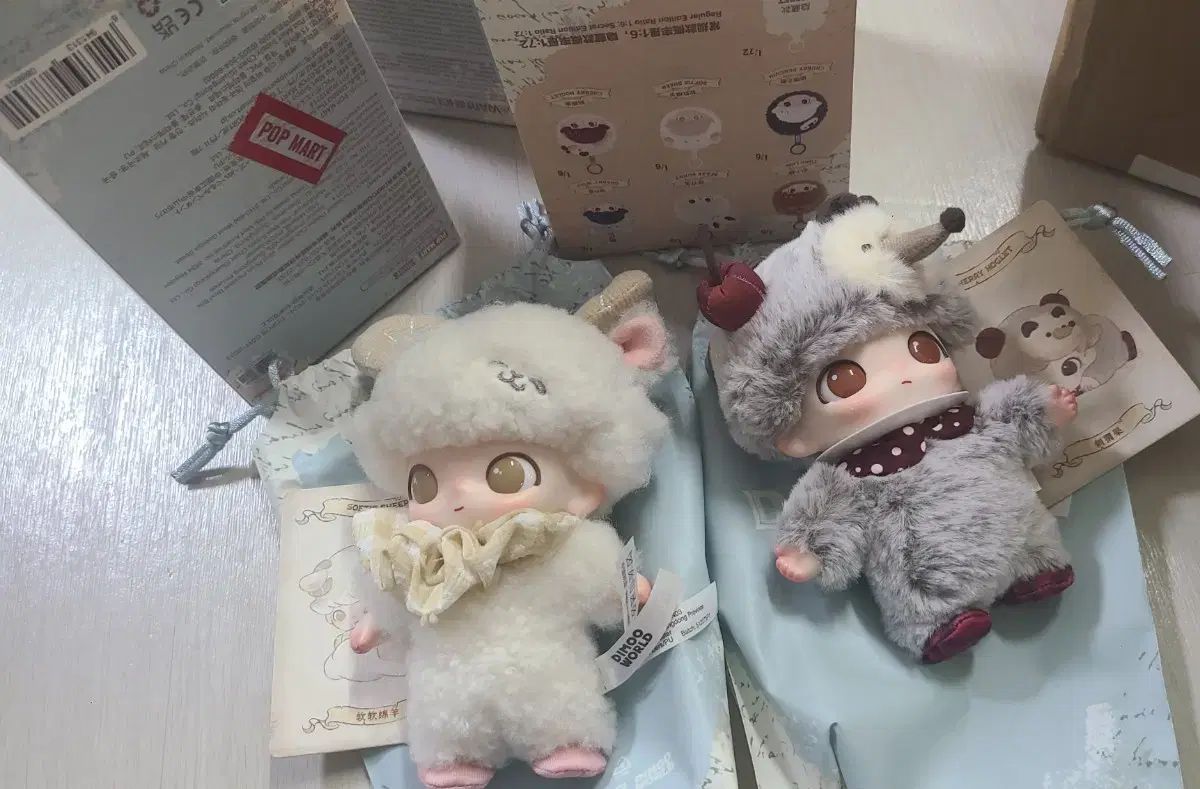 ポップマート ディムー秘密演劇団 (羊 ハリネズミ イヤホン バッグ) まとめ売り 7,953円