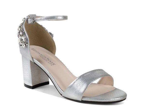 ベンジャミンウォーク レディース シューズ サンダル Touch Ups by Benjamin Walk Olivia Sandal Silver Metallic シルバー