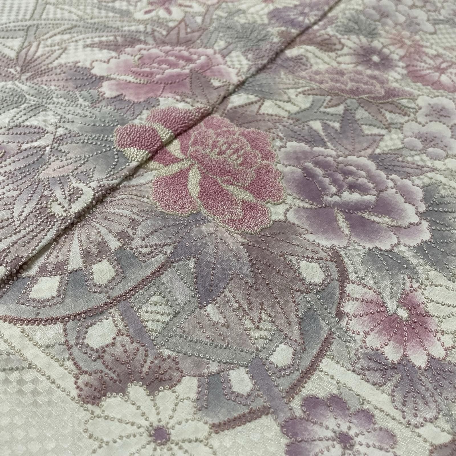 相良刺繍 総刺繍 付下げ 美しい花車 市松地紋 着物 正絹 X-1471