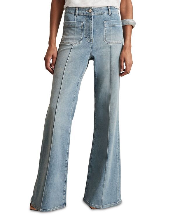 レイス レディース ボトムス デニムパンツ ジーンズ REISSakura Flare Patch Pocket Jeans in Light Blue ブルー