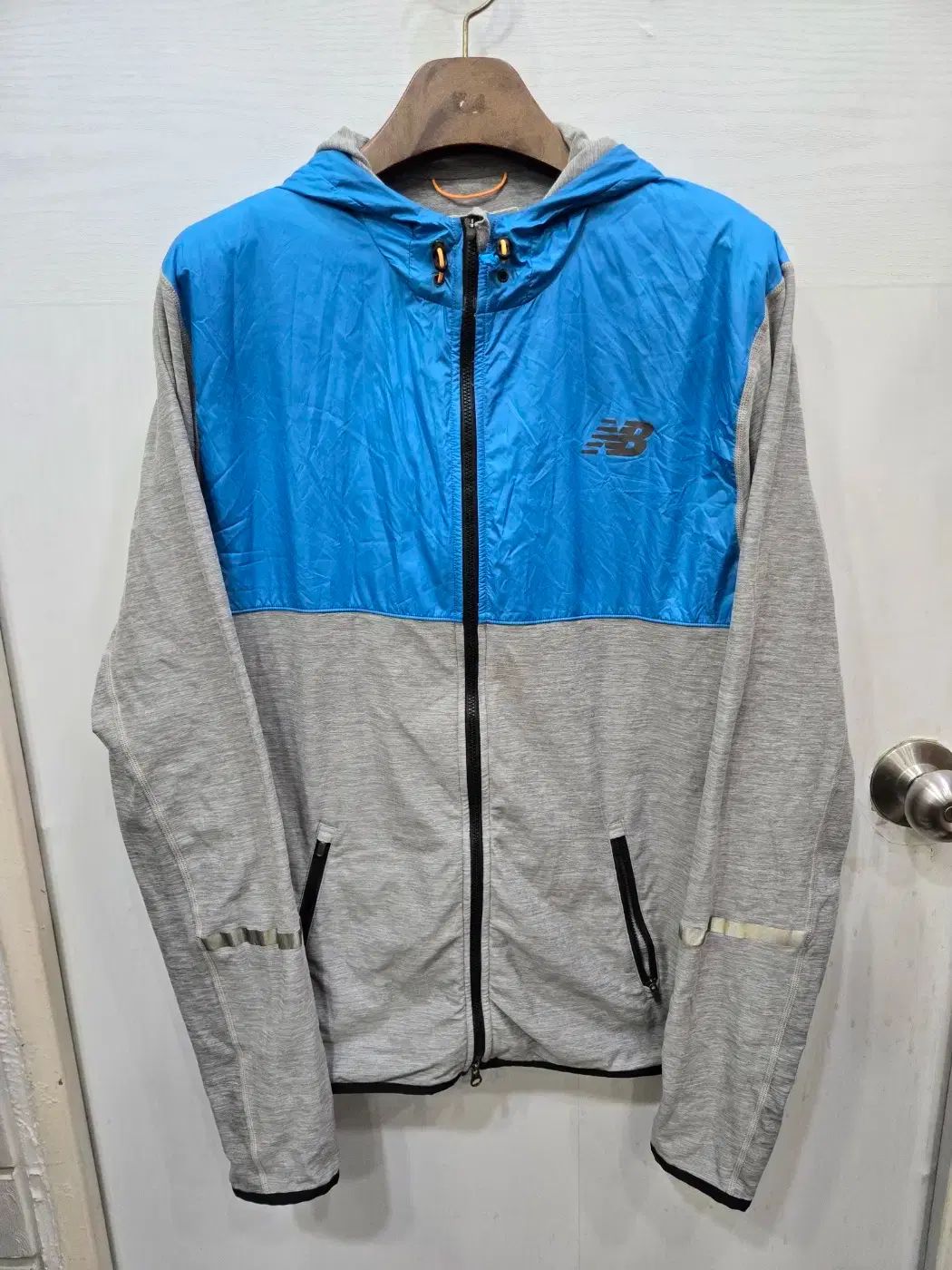 95 M )) New Balance ニューバランス フードアウター