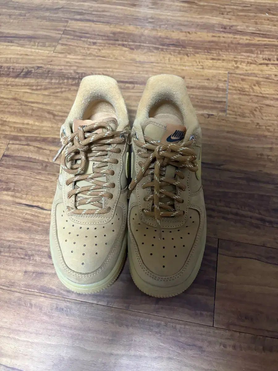 (W) NIKE ナイキ エアフォース 1 '07 WB フレックス ウィート エア フォース 1 ブラウン 230