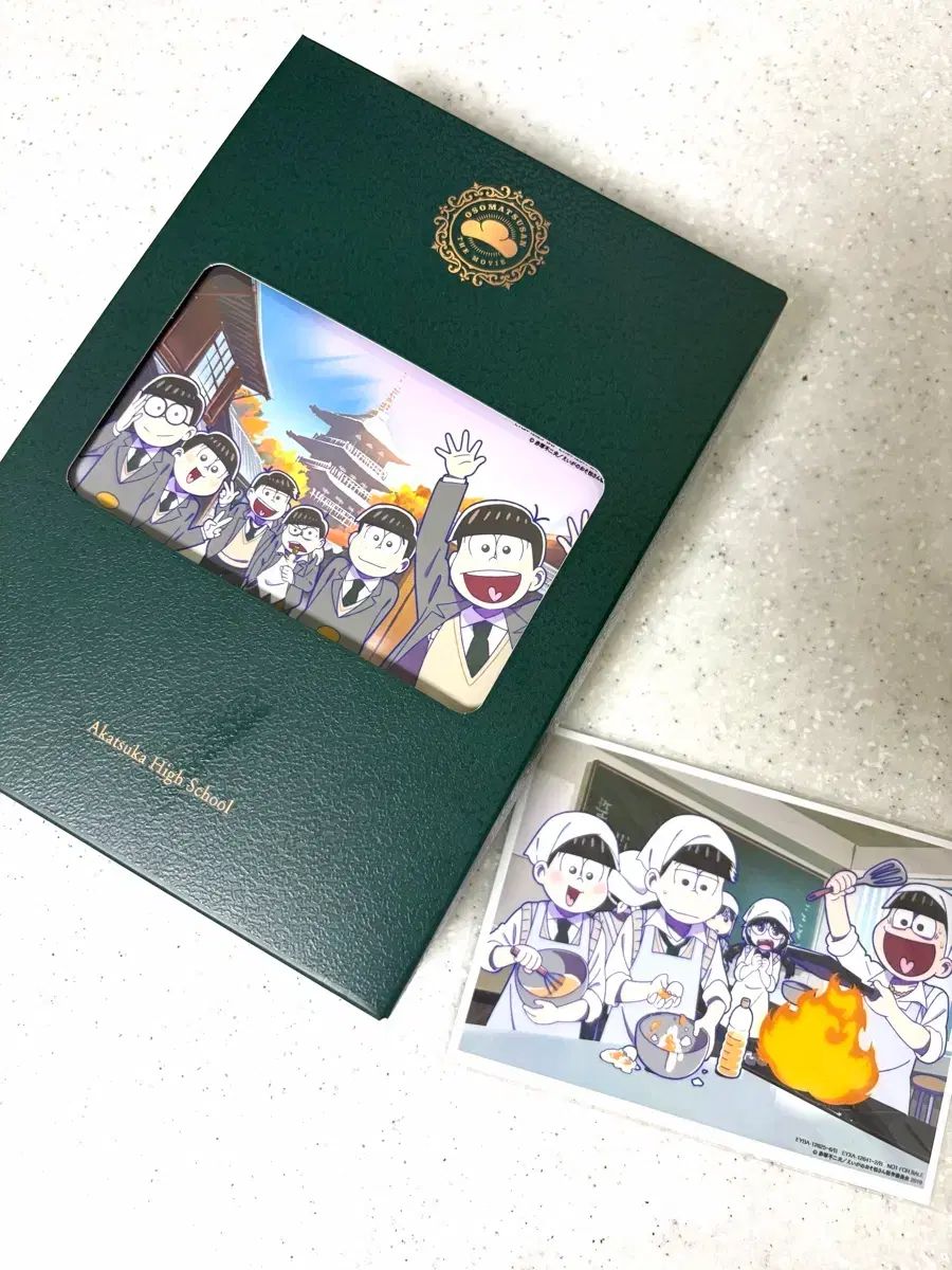 おそ松さん 劇場版 DVD