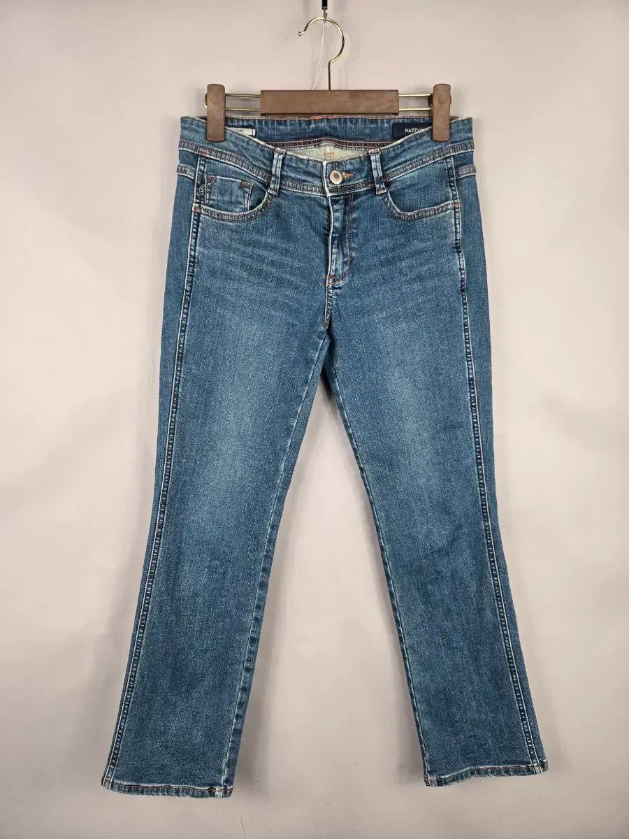 HAZZYS 70 (27-28) レディース ストレッチ ストレート デニム
