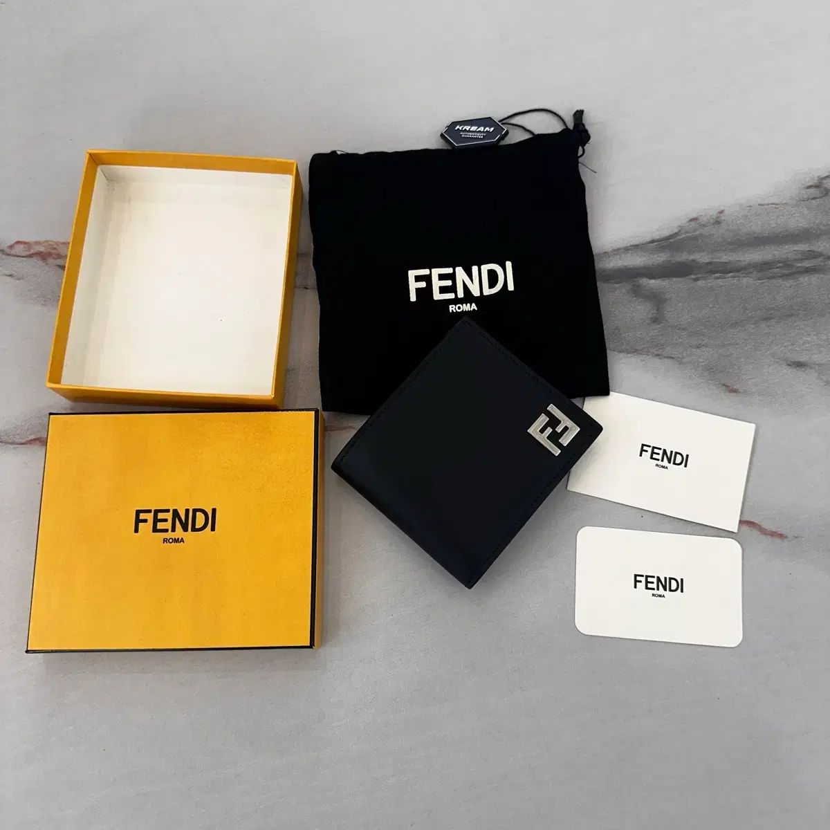 FENDI フェンディ メンズ 二つ折り財布 フルセット