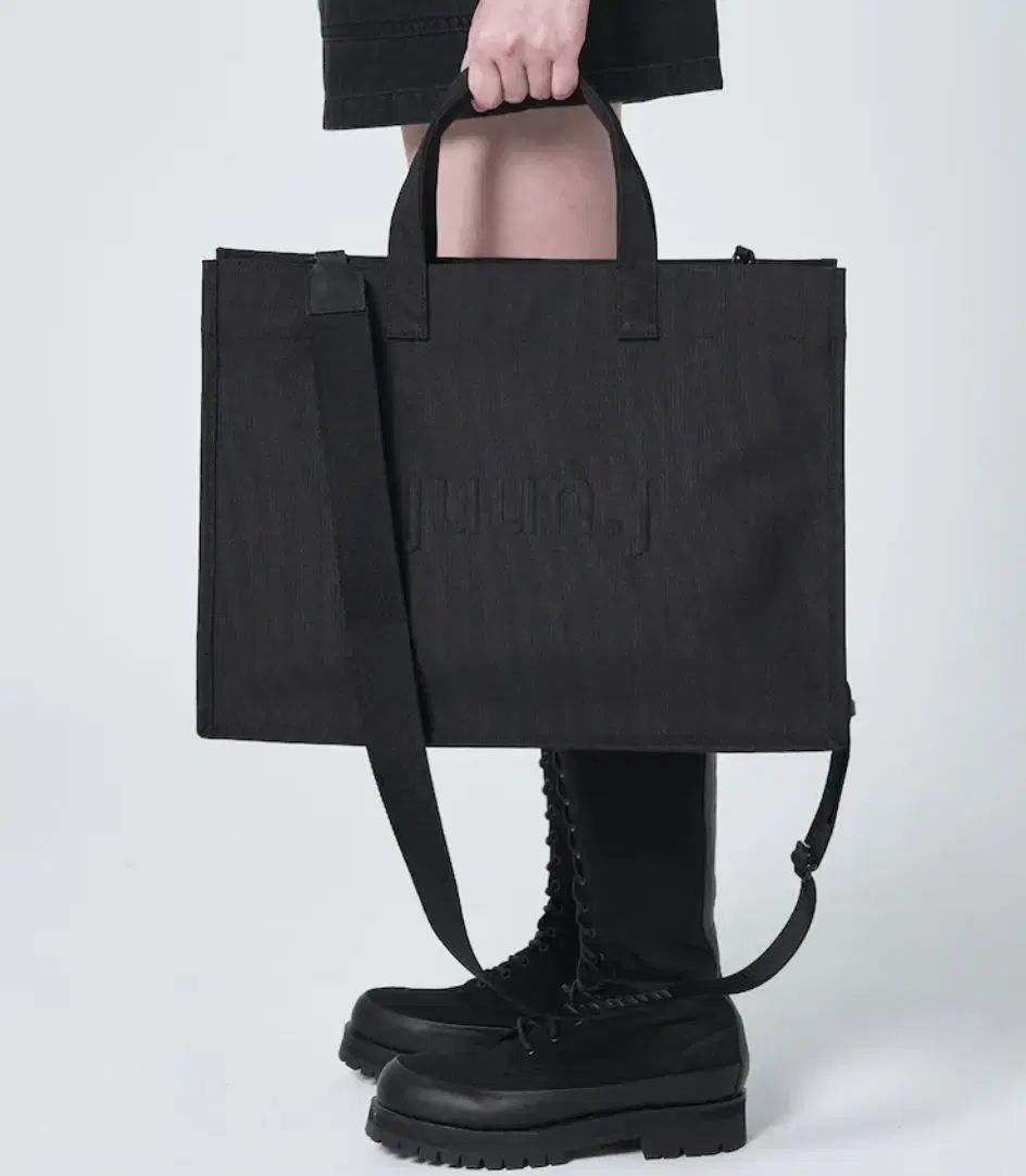Juun J ジュンジ_2ウェイ トートバッグ(2-Way Tote)_ブラック
