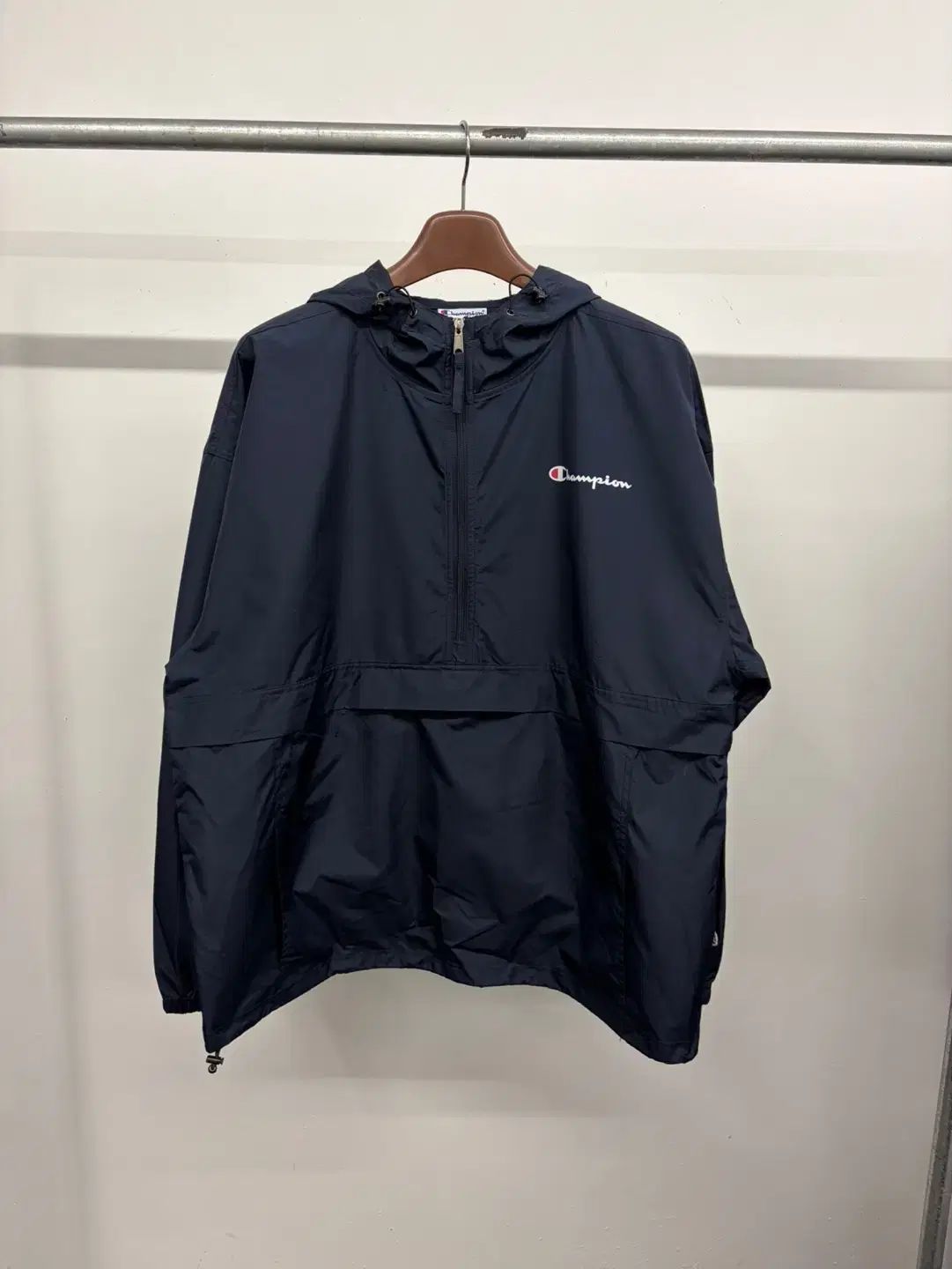 (XXL)メンズ チャンピオン オーバーサイズ ロゴ スタジアム パッカブル Anorak(アノラック) ウィンドブレーカー