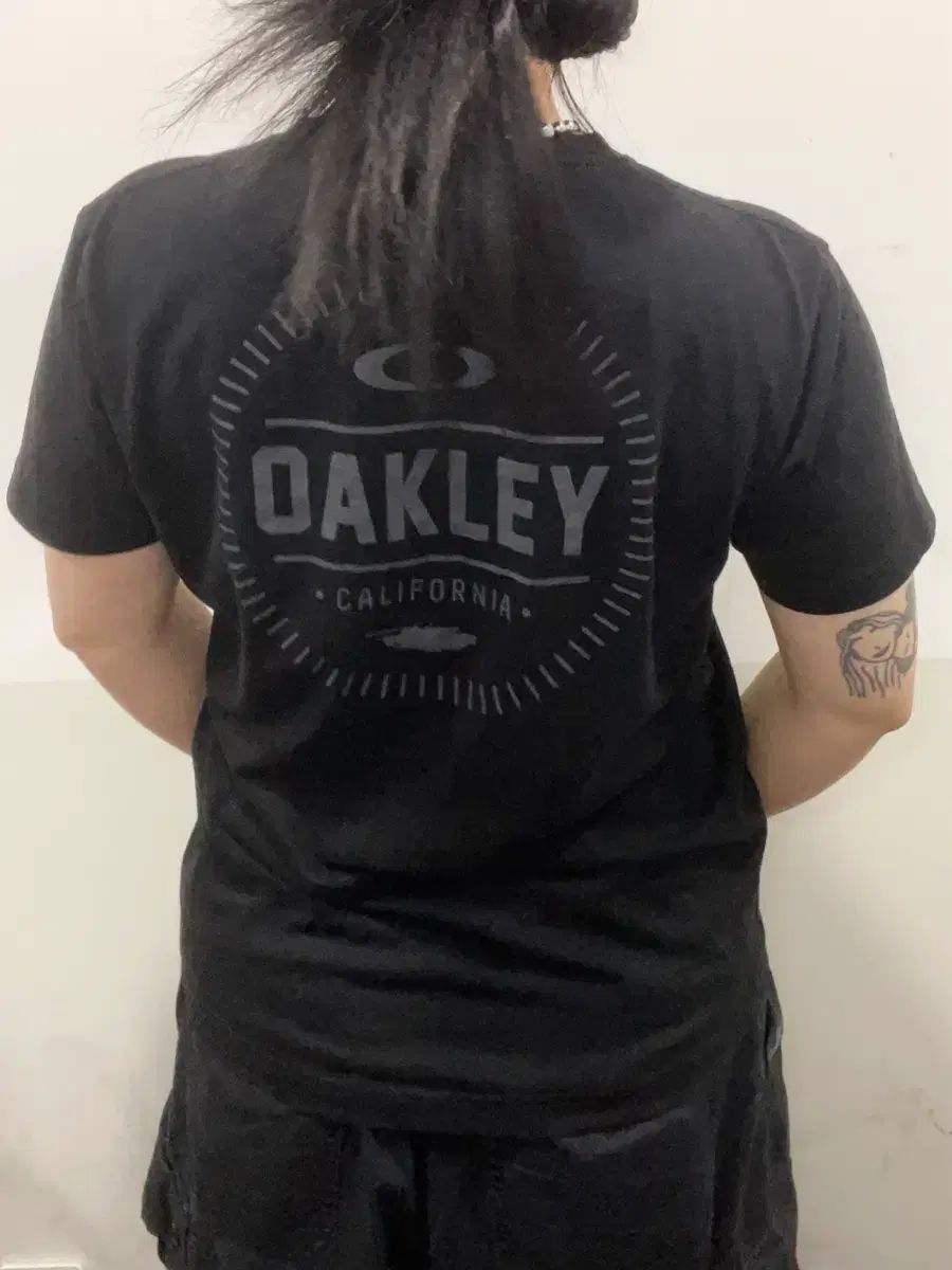 Oakley オークリー ビックロゴ 半袖 Tシャツ