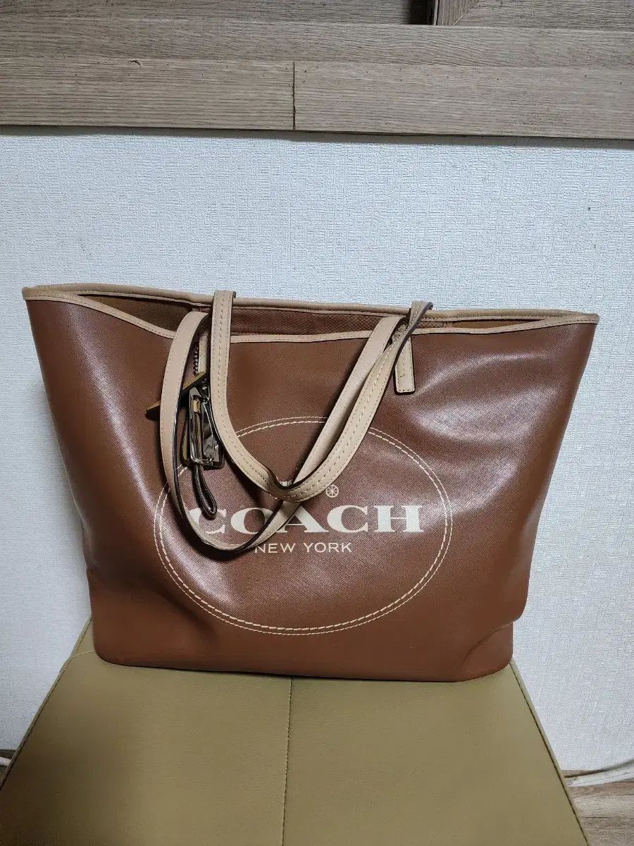 COACH トートバッグ