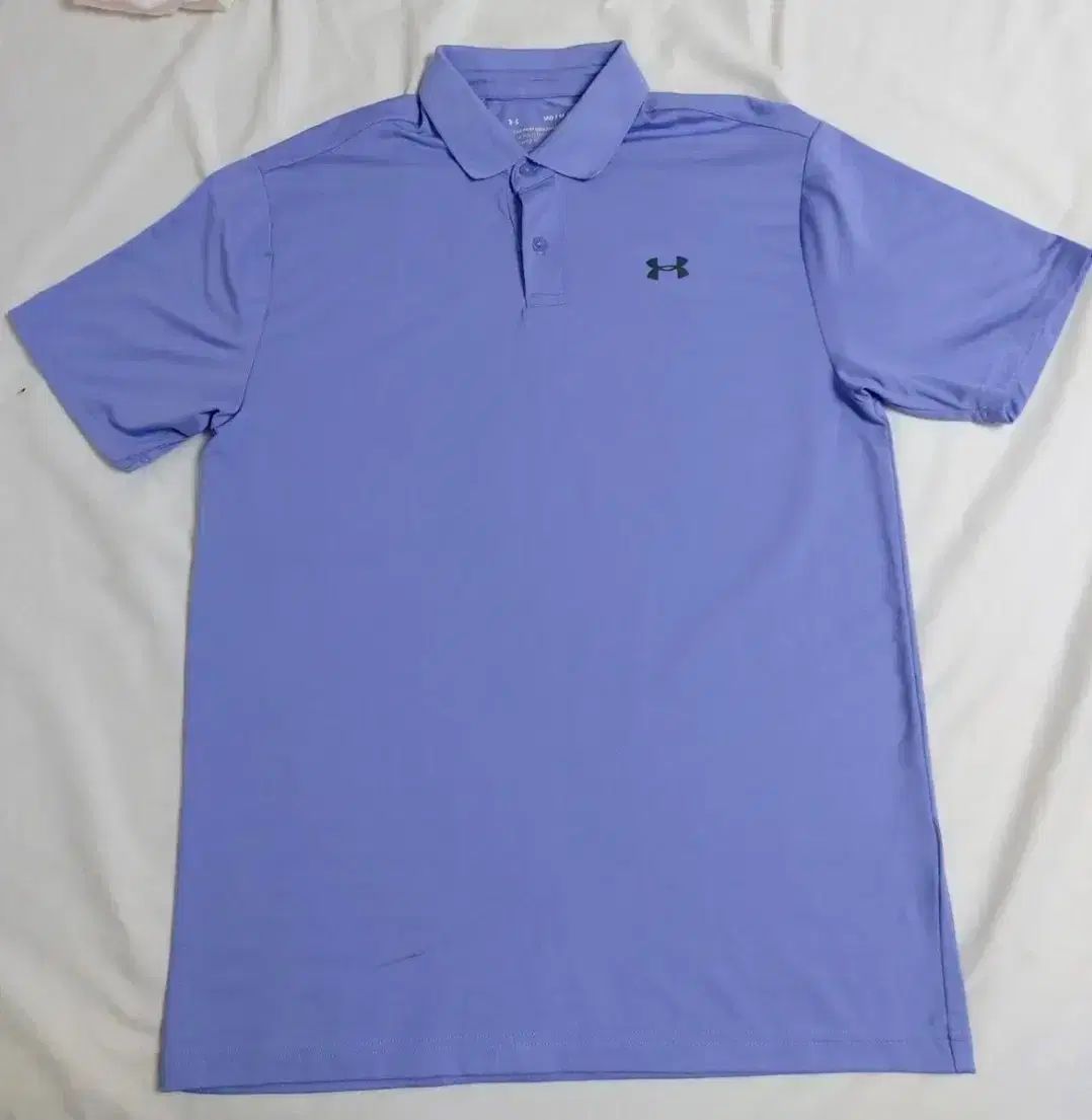 メンズ UNDER ARMOUR アンダーアーマー 半袖Tシャツ Mサイズ 100