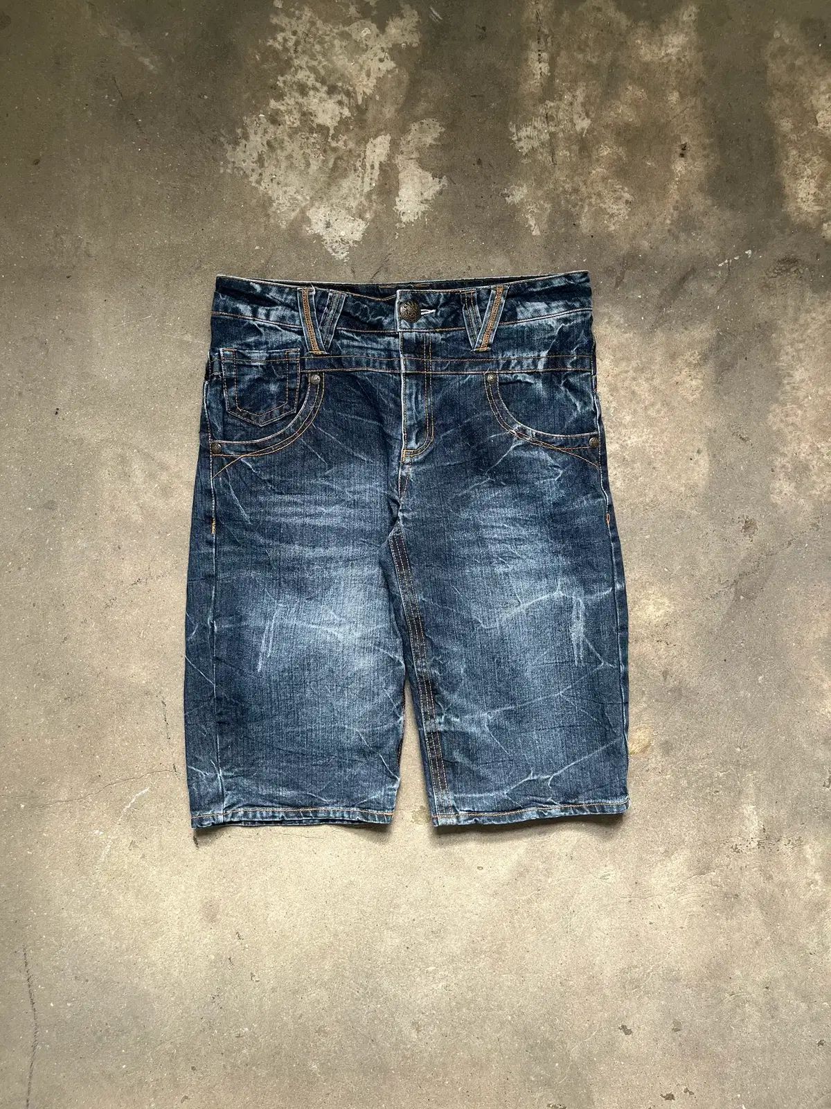 ヴィンテージ HARD ウォッシュ バミューダ パンツ