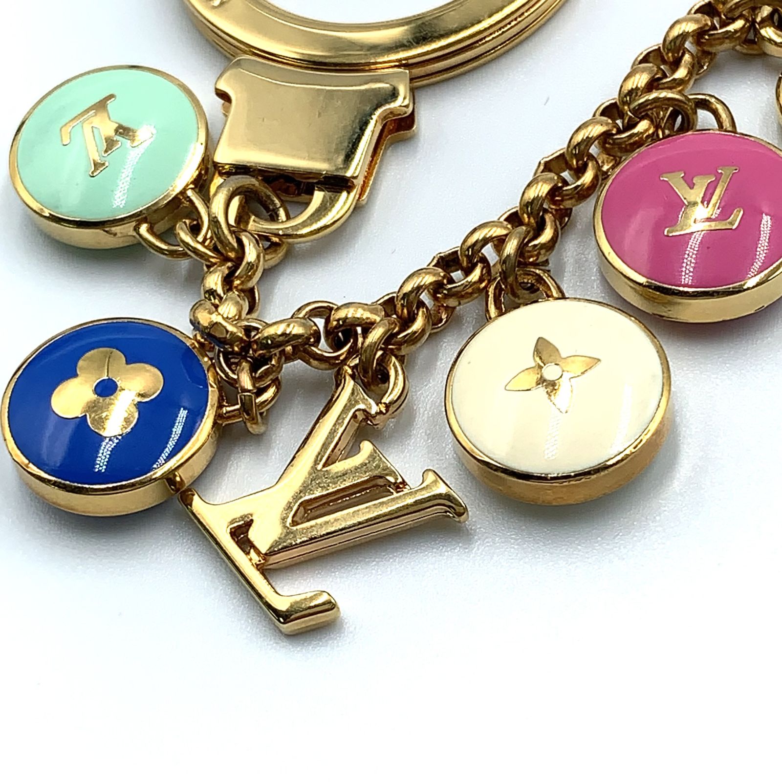 LOUIS VUITTON ポルトクレ シェンヌ パスティーユ バッグチャーム