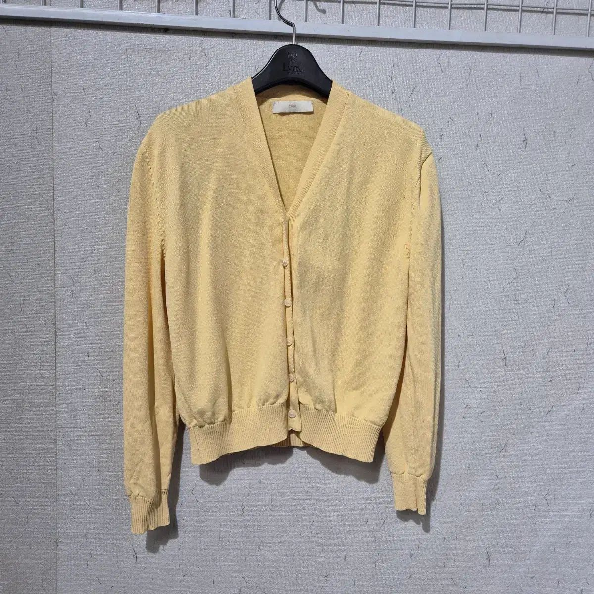 Orii 黄色 Vネックカーディガン 4,303円