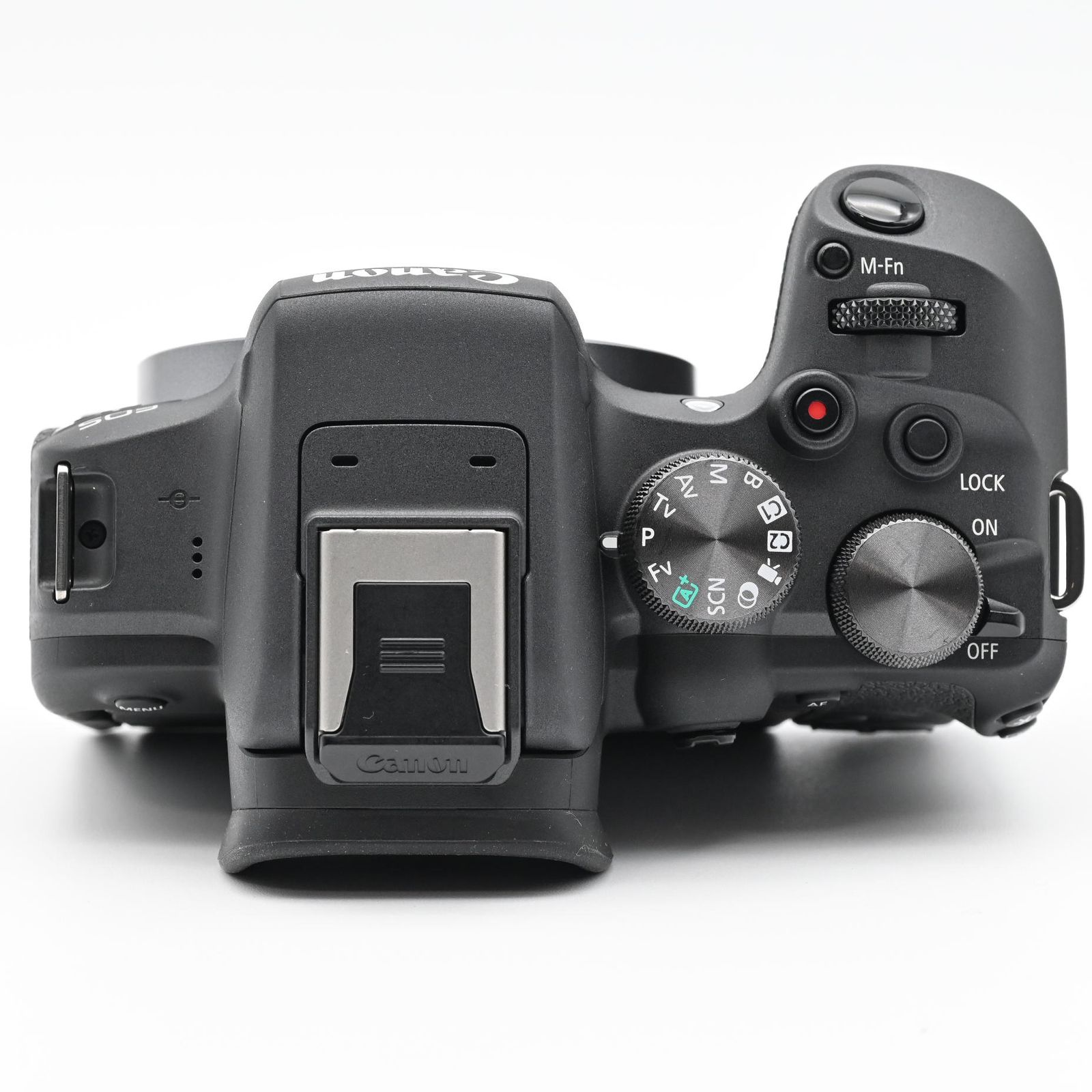 Canon EOS R10 RF-S18-150 IS STM レンズキット ショット数 4000以下 極上品 Canon EOS R10 RF-S18-150 IS STM レンズキット ショット数 4000以下 極上品
