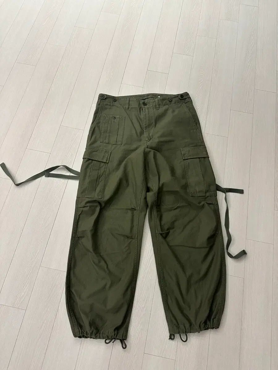 ナイジェル ケーボン アミ カーゴパンツ タグのみ 제거된 新品
