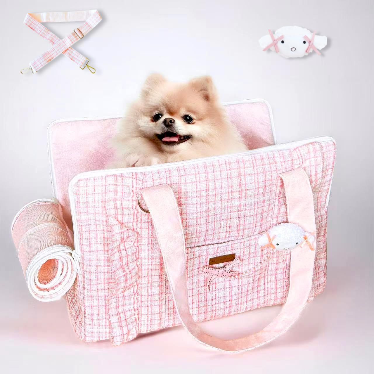 Fudia ペットキャリーバッグ 犬 猫 キャリーバッグ ペットトートバッグ 可愛い 小型犬 軽量 折りたたみ 顔出し ひつじネームチャーム付き 外出用 肩掛け 底板付き 人気 避難 メッシュ 旅行 (ピンクチェック, M)★ f575d58f