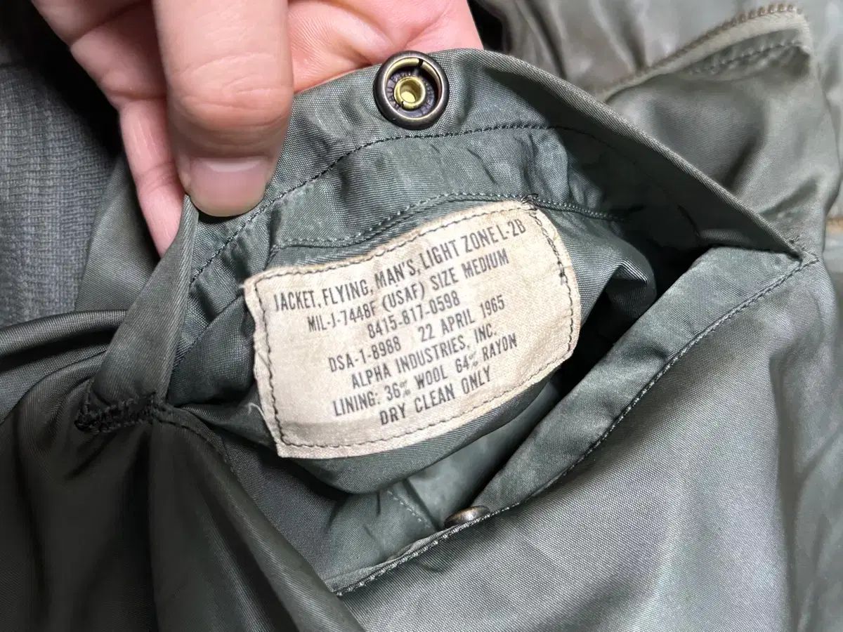 正規品，豊富な 60s USAF アルファ インダストリーズ L2B フライト