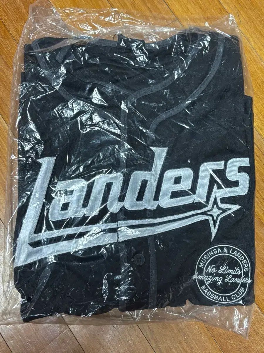 SSG LANDERS MUSINSA 24 ジャージ M サイズ 未開封